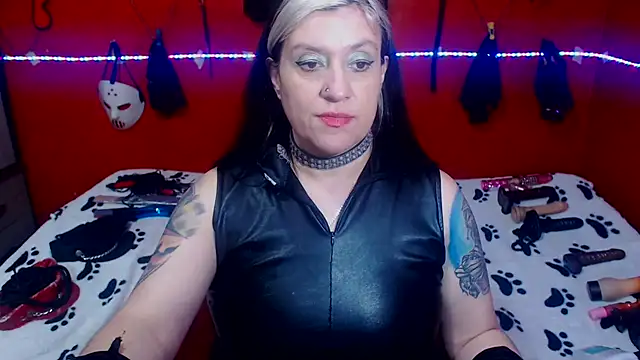 Snapshot of MATURE_Randy chatting on 11/08/25, 04:29 MATURE Randy online show from 11/08/25, 04:29