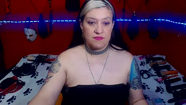 Snapshot of MATURE_Randy chatting on 11/28/25, 11:51 MATURE Randy online show from 11/28/25, 11:51