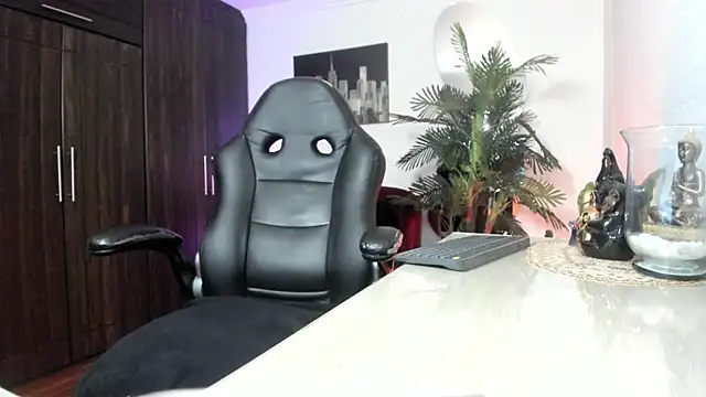 Amaia Bushida online show from 03/02/26, 02:25