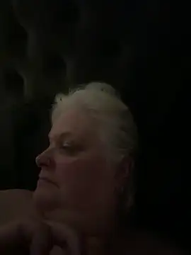 sexychazza16 online show from 09/15/25, 11:05