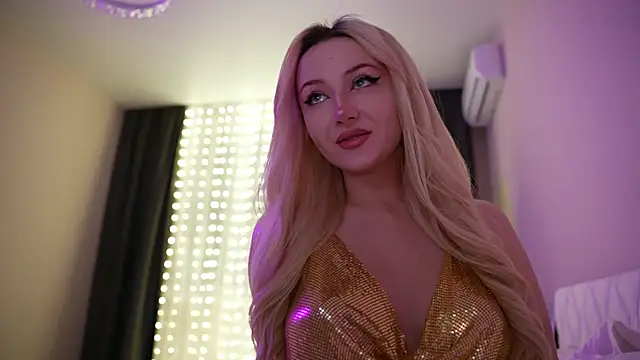 CatchMe1 online show from 01/07/26, 06:32