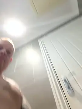 Dannyboy1430 online show from 10/24/25, 06:48