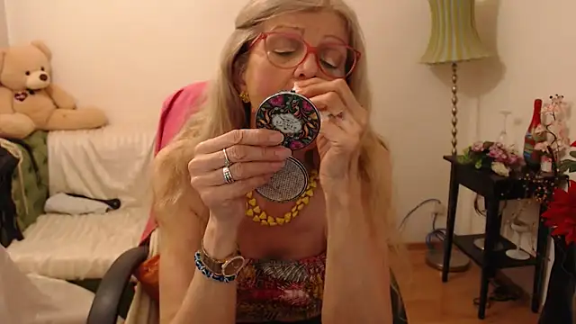 Snapshot of BlairFort chatting on 02/05/25, 02:08 BlairFort online show from 02/05/25, 02:08