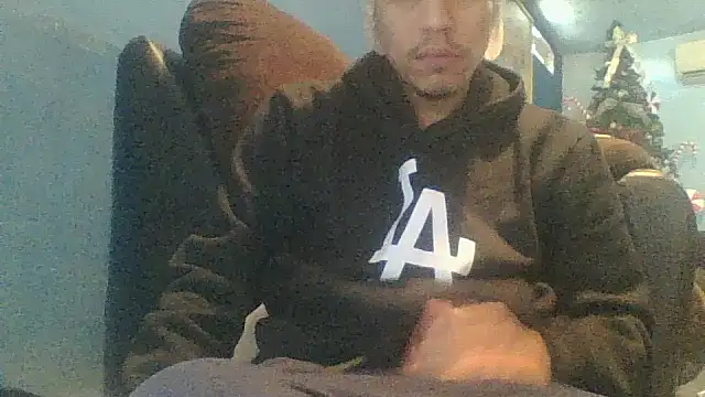 AlexAlejandro13 online show from 12/18/25, 04:02