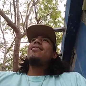 AlexAlejandro13 online show from 04/02/26, 10:18