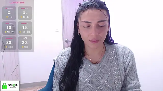 EricaVanderhill online show from 10/30/25, 01:29