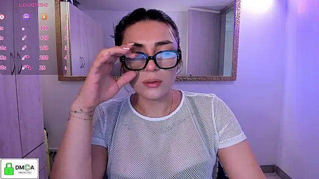 EricaVanderhill online show from 05/28/26, 09:56
