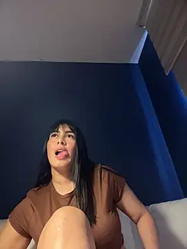 Roxxannne online show from 04/03/26, 10:41