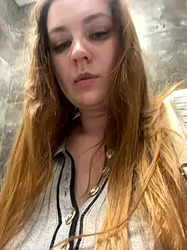 CandyShoopp online show from 12/24/24, 07:55