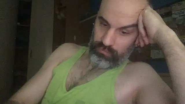 pollito1985 2 online show from 03/15/25, 10:03