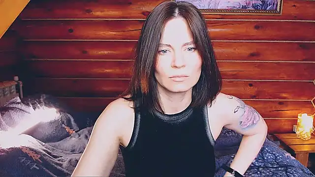 Snapshot of Platina_Fox chatting on 03/06/25, 05:14 Platina Fox online show from 03/06/25, 05:14