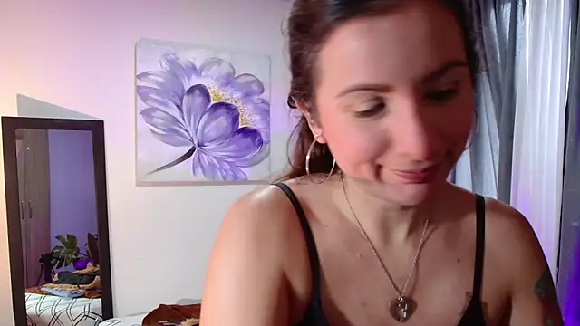 vanessabrown  online show from 02/07/25, 01:22