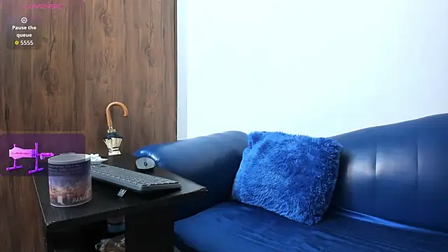 Snapshot of Mature_Skinny chatting on 11/10/25, 01:43 Mature Skinny online show from 11/10/25, 01:43