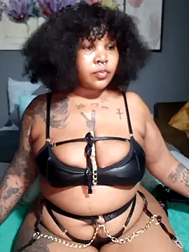 PearlSexxy69 online show from 02/25/25, 04:24