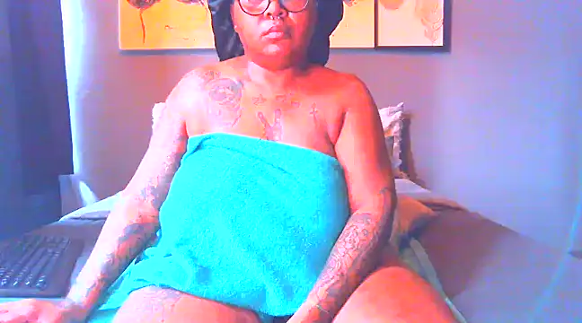 PearlSexxy69 online show from 03/03/25, 06:04