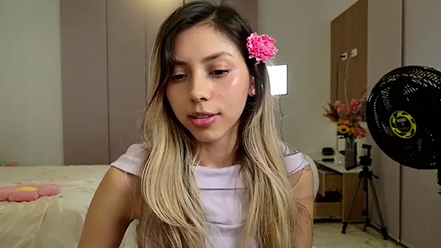 Sensualtease online show from 01/06/25, 05:41