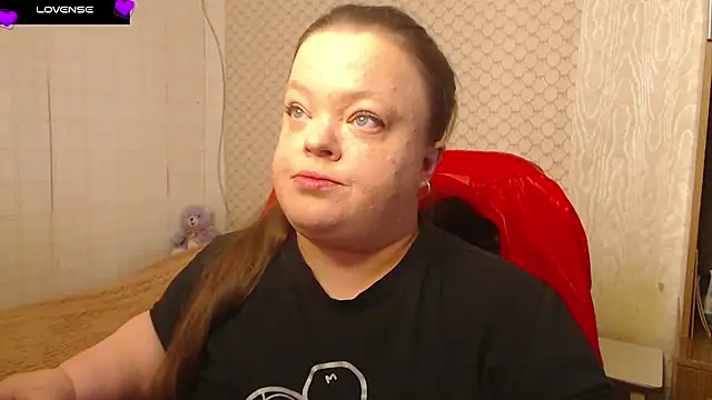 Janiffer MiMi online show from 11/13/25, 07:40