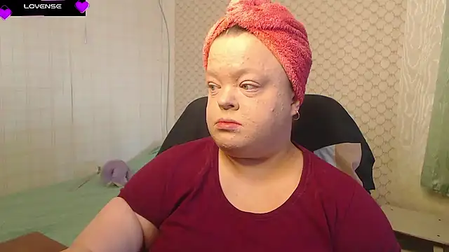 Janiffer MiMi online show from 03/05/26, 09:38