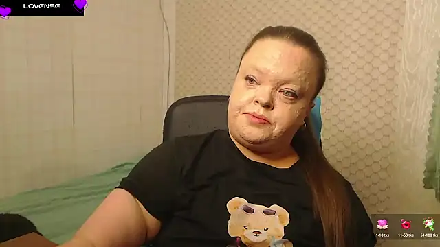 Janiffer MiMi online show from 03/31/26, 03:56