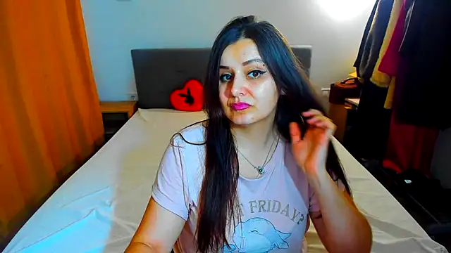 Snapshot of pinupmod chatting on 02/28/25, 08:39 pinupmod online show from 02/28/25, 08:39