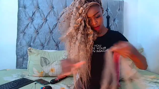 AvaOcean online show from 03/22/25, 09:42