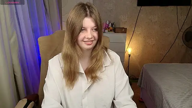 Vivian cutie online show from 12/05/25, 02:36