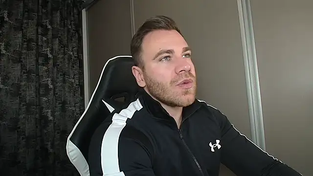 Snapshot of Thori92 chatting on 01/20/25, 05:16 Thori92 online show from 01/20/25, 05:16