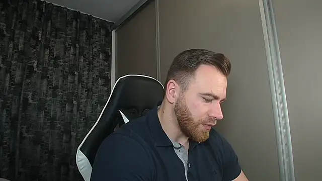 Snapshot of Thori92 chatting on 03/08/25, 06:16 Thori92 online show from 03/08/25, 06:16