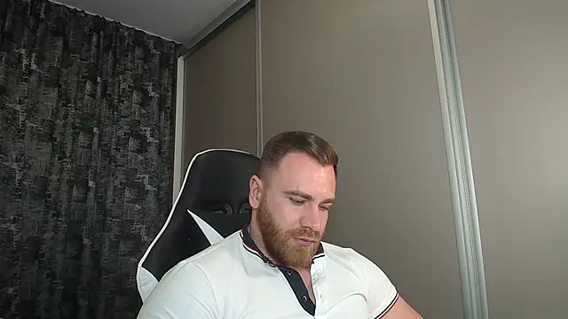 Snapshot of Thori92 chatting on 03/22/25, 09:31 Thori92 online show from 03/22/25, 09:31