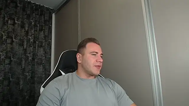 Snapshot of Thori92 chatting on 09/20/25, 05:14 Thori92 online show from 09/20/25, 05:14