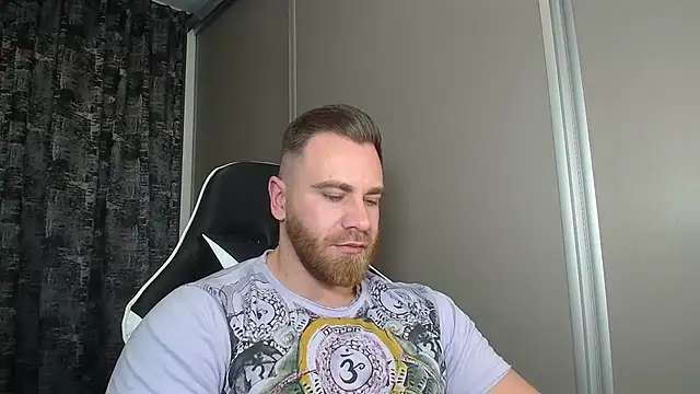 Snapshot of Thori92 chatting on 12/03/25, 05:22 Thori92 online show from 12/03/25, 05:22