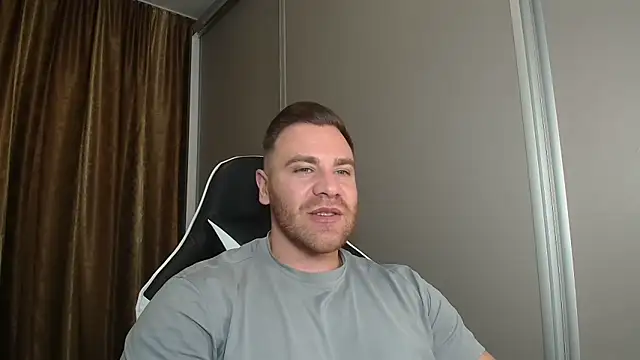 Thori92 online show from 12/19/25, 05:53