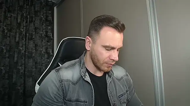 Thori92 online show from 03/07/26, 08:17