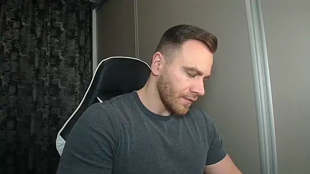 Thori92 online show from 03/19/26, 07:29