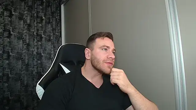 Thori92 online show from 03/25/26, 05:19