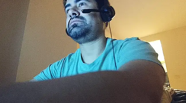 VonDoomdelToro online show from 02/12/25, 08:38