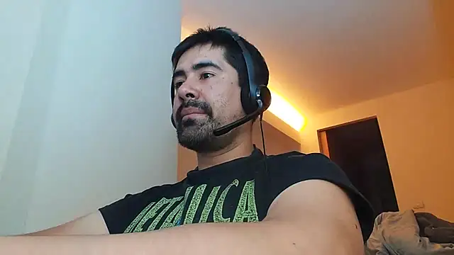 VonDoomdelToro online show from 02/13/25, 03:18