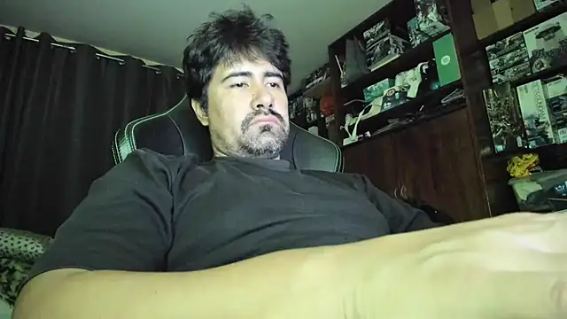 VonDoomdelToro online show from 07/14/26, 05:56