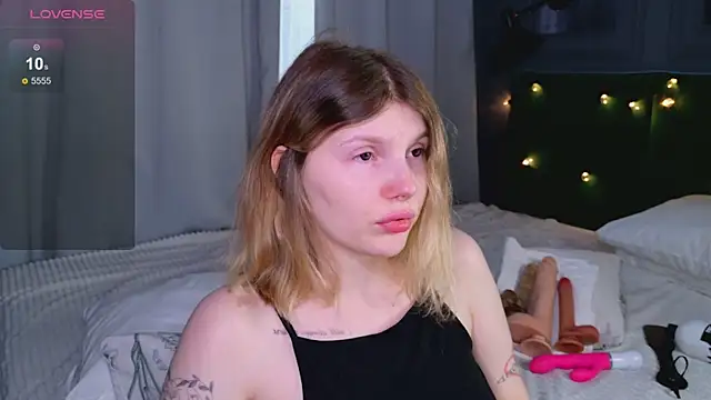  aleksa  online show from 03/25/26, 06:19