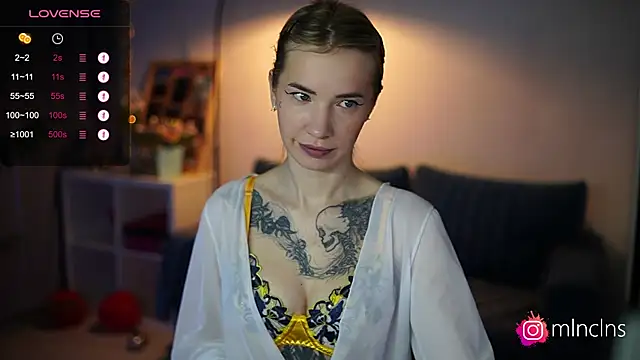 melanielwithu online show from 03/11/25, 03:05