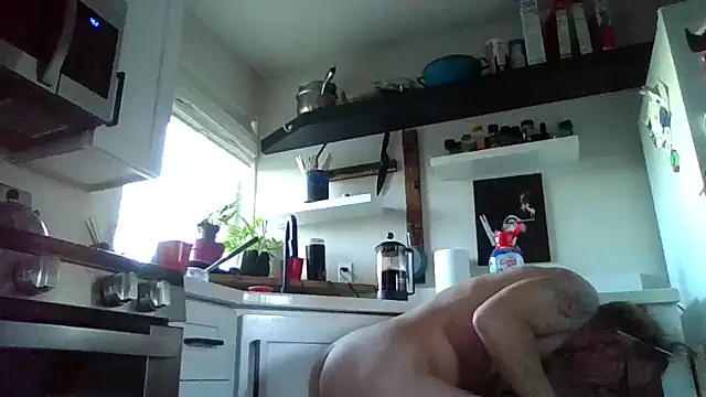 Snapshot of sunburnt602 chatting on 02/06/26, 02:53 sunburnt602 online show from 02/06/26, 02:53