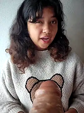 Snapshot of Peach_Girll chatting on 02/26/25, 05:07 Peach Girll online show from 02/26/25, 05:07