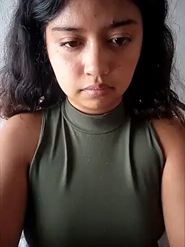 Snapshot of Peach_Girll chatting on 03/08/25, 05:01 Peach Girll online show from 03/08/25, 05:01