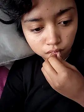 Snapshot of Peach_Girll chatting on 03/21/25, 03:35 Peach Girll online show from 03/21/25, 03:35