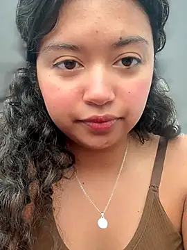 Peach Girll online show from 02/13/26, 02:24