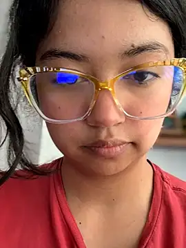 Peach Girll online show from 06/09/26, 07:03