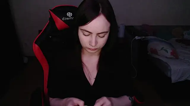 Laralianna online show from 02/23/26, 10:18