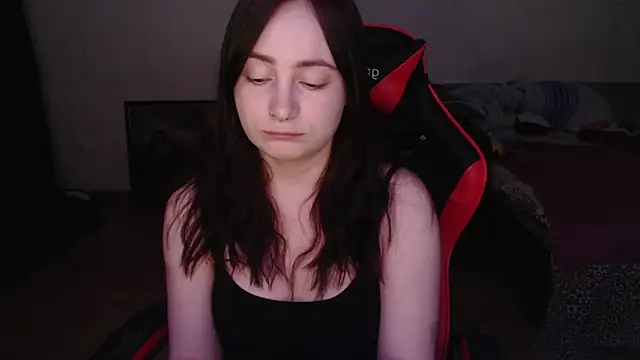 Laralianna online show from 04/01/26, 07:44