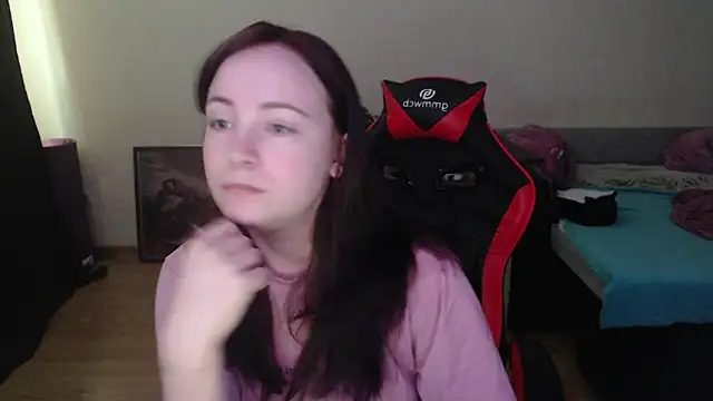 Snapshot of Laralianna chatting on 05/06/26, 08:41 Laralianna online show from 05/06/26, 08:41
