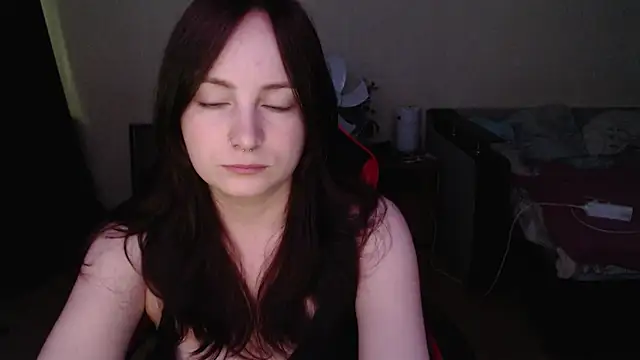 Snapshot of Laralianna chatting on 05/29/26, 05:22 Laralianna online show from 05/29/26, 05:22